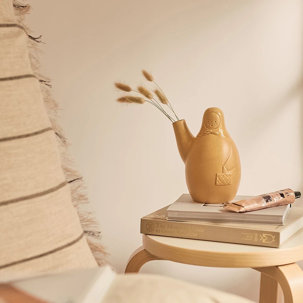 北歐櫥窗 Artek Easter Witch Vase 復活節女巫 陶瓷花器