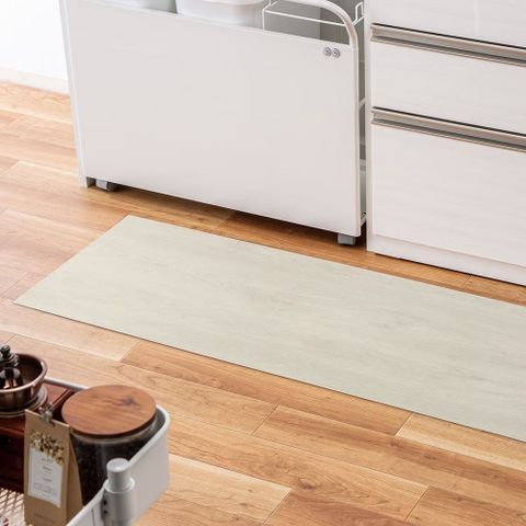 【NITORI 宜得利家居】吸附式PVC廚房地墊 WH 45×180 KH21