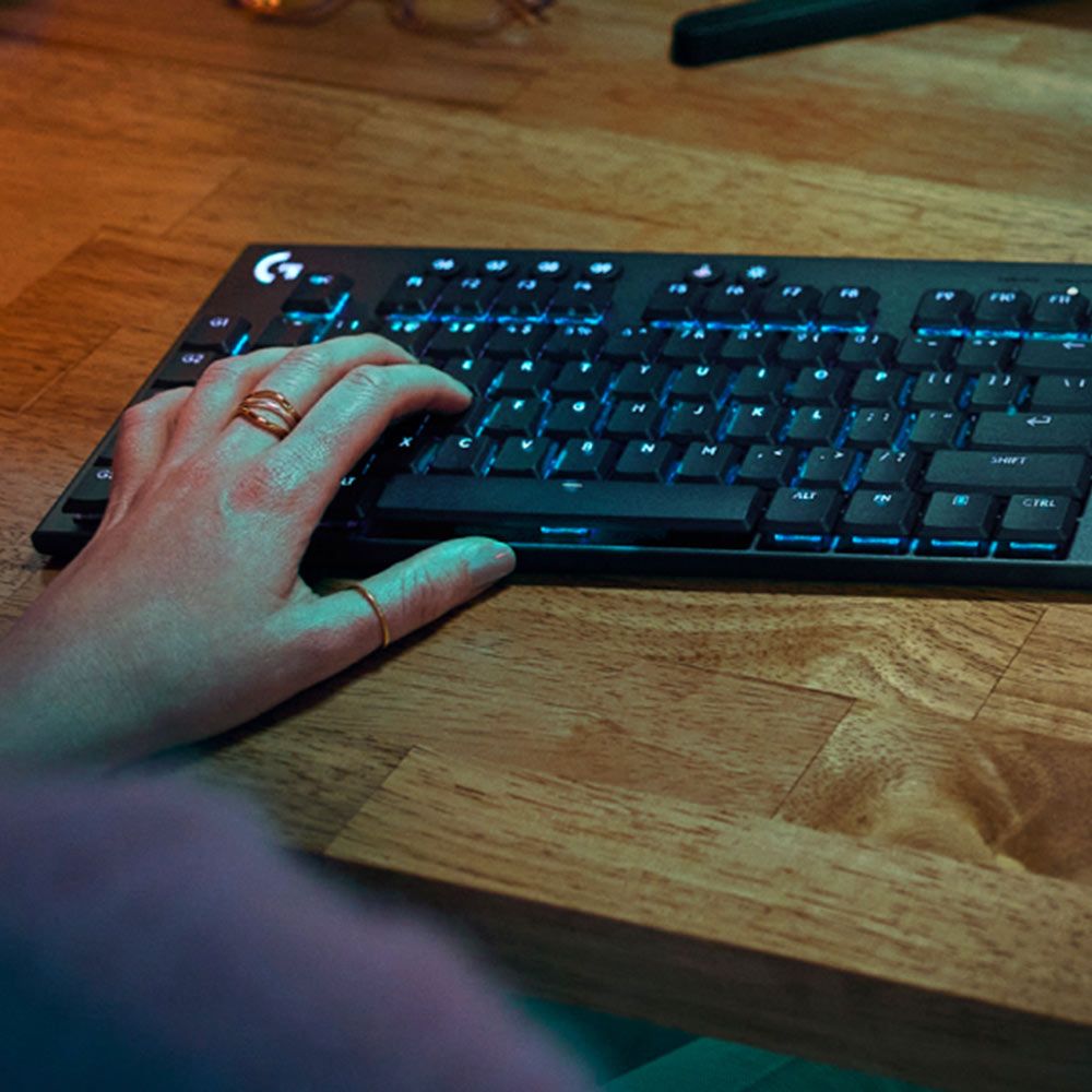 Logitech 羅技 羅技G G915 X RGB 機械式遊戲鍵盤
