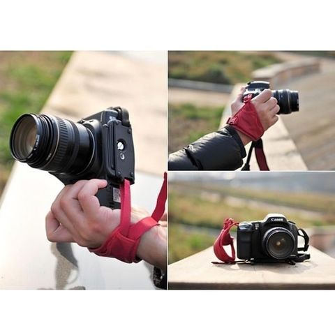 韓國品牌馬田Matin單眼相機手腕帶M-7371(酒紅色;底座有支架,可讓機身站立)