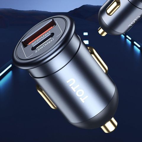 TOTU 【南紡購物中心】 30W 雙孔 Type-C+USB快充車充車用充電器點菸器充電頭 征程 拓途 