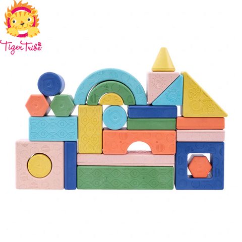 【Tiger Tribe】搖鈴積木豪華組-24PCS
