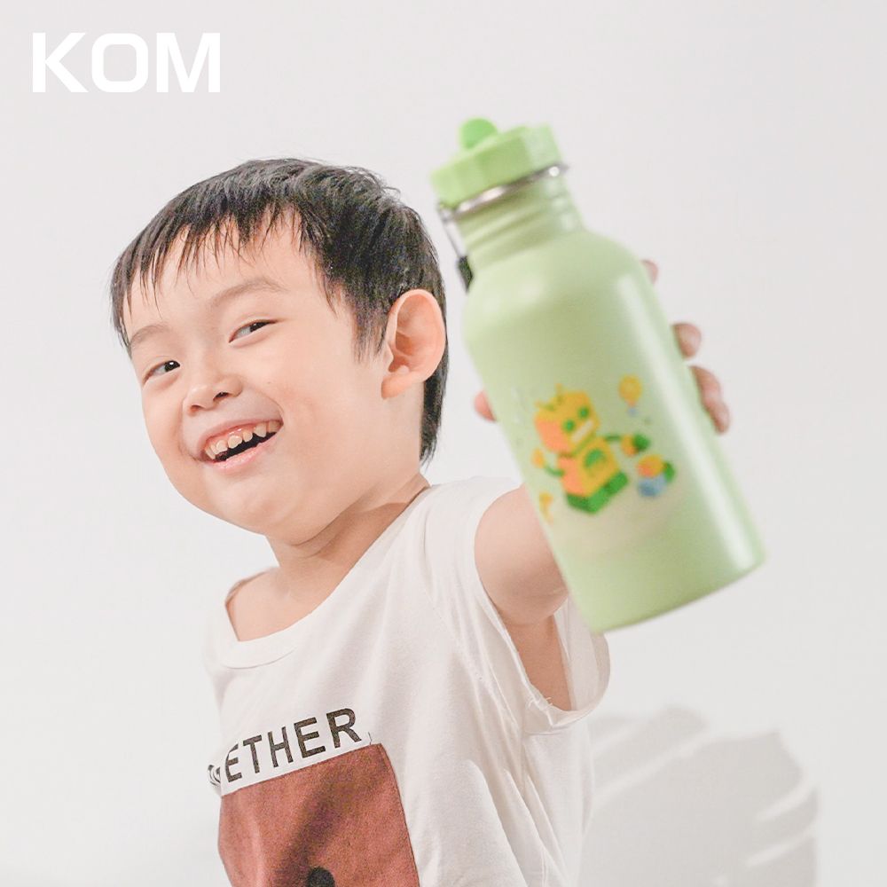 KOM 夢想系列兒童隨身水壺500ml-附吸管/掛繩/背帶