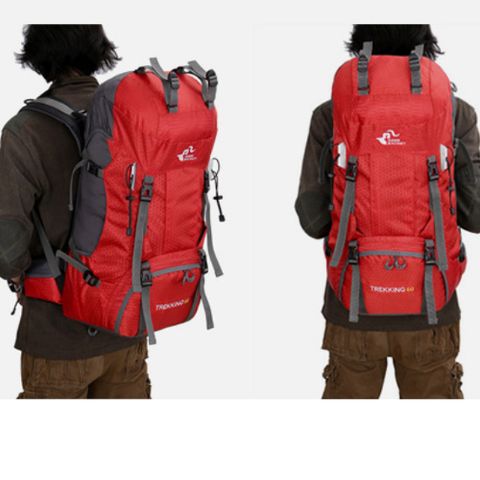 60L登山包 徒步旅行背包 露營背包 送防雨罩