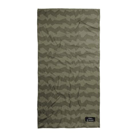 Matador 鬥牛士 x Volcom  Packable Beach Towel 超輕量速乾沙灘墊 - 虎斑綠