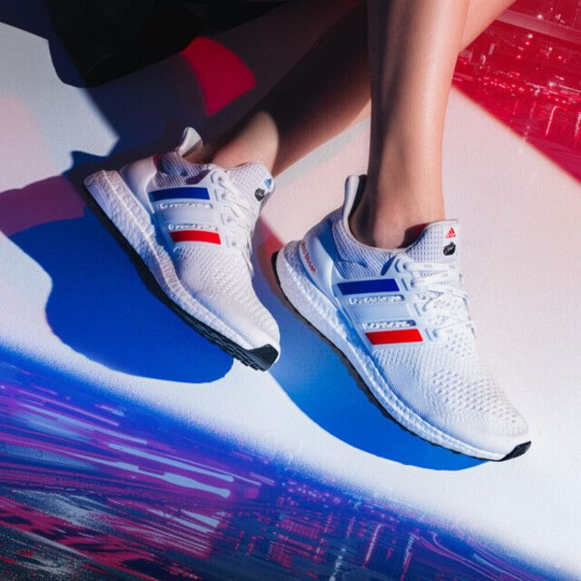 ADIDAS 愛迪達  Ultraboost 1.0 Taipei JS0307 男女 慢跑鞋 台北城市跑鞋 緩震 白藍紅