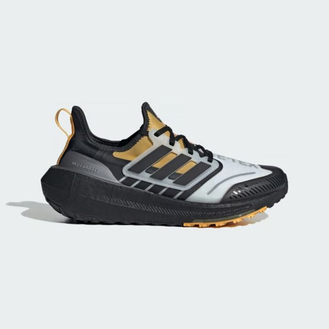 ADIDAS 愛迪達  Ultraboost Light GTX W IE1781 女 慢跑鞋 運動 戶外 路跑 防水 白黑黃