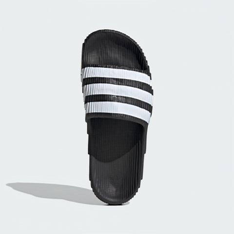 ADIDAS 愛迪達 ADILETTE 22 運動拖鞋 三葉草 男女 一體成形 運動 休閒 男女 IF3670