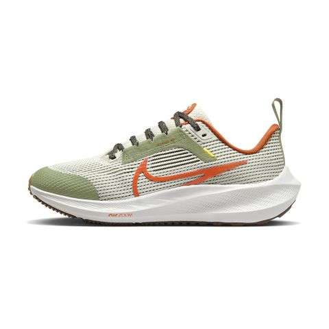 NIKE 耐吉 Air Zoom Pegasus 40 GS 大童 橄欖綠 橘 慢跑 訓練 慢跑鞋 FV3645-381