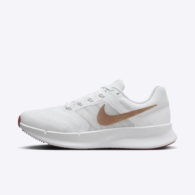 NIKE 耐吉 Nike W Run Swift 3 DR2698-105 女 慢跑鞋 運動 路跑 透氣 緩震 支撐 耐穿 白金