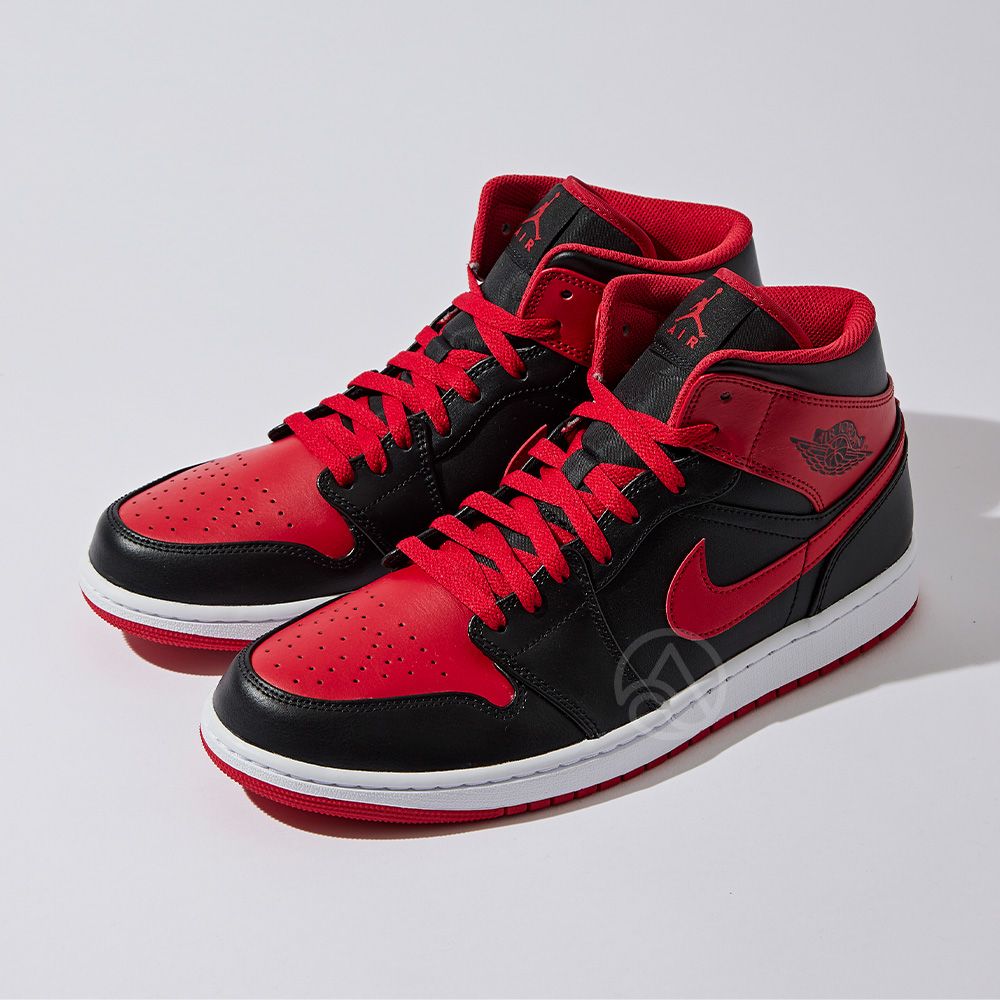 Nike Air Jordan 1 MID Bred 男黑紅AJ1 經典休閒運動休閒鞋DQ8426-060