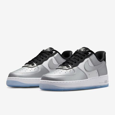 【NIKE】WMNS AIR FORCE 1 07 SE 女 休閒運動鞋-DX6764001