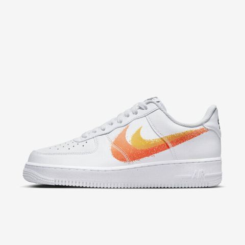 NIKE 耐吉 Air Force 1 07 FJ4228-100 男 休閒鞋 經典 AF1 皮革 低筒 噴漆 雙勾 白橘