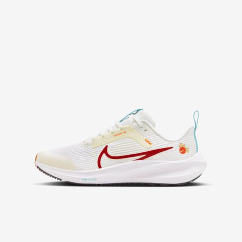 NIKE 耐吉 Air Zoom Pegasus 40 GS [FZ5526-161] 大童 慢跑鞋 運動 小飛馬 米白 紅