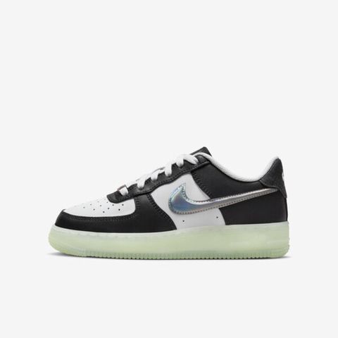 NIKE 耐吉 Air Force 1 Low GS [FZ5529-103] 大童 休閒鞋 運動 龍年 CNY 夜光 白黑