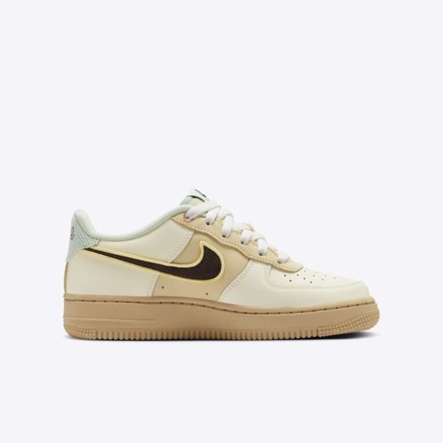 NIKE 耐吉 Nike Air Force 1 Lv8 GS HQ3473-122 大童 休閒鞋 運動 經典 燈芯絨 舒適 米棕