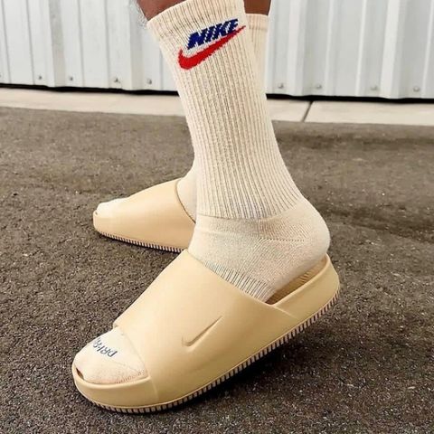 NIKE 耐吉 拖鞋 CALM SLIDE 奶茶色 防水 厚底 麵包拖鞋 男 FD4116-200