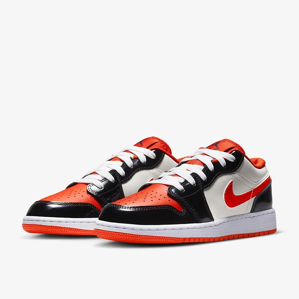 NIKE】AIR JORDAN 1 LOW SE (GS) 大童運動鞋-DV1335800 - PChome 24h購物