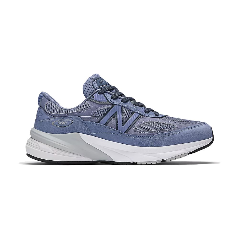 990