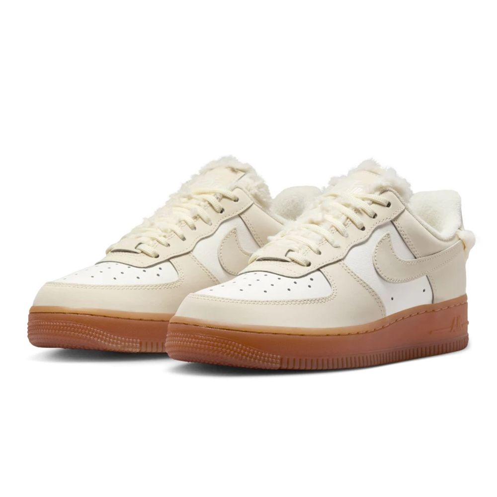 NIKE 耐吉 W  Air Force 1 LX 焦糖牛奶 FV3701-119