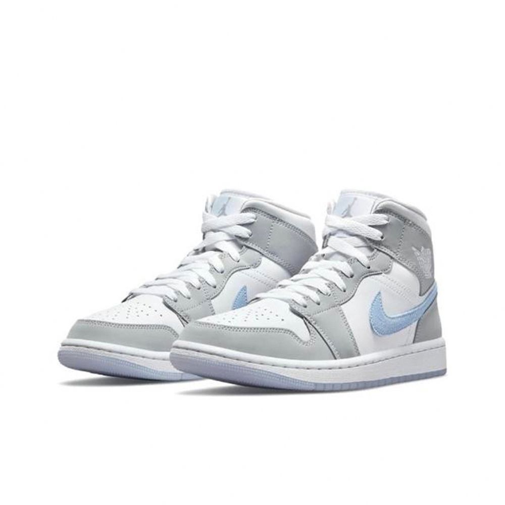 NIKE 耐吉 Air Jordan 1 Mid Wolf Grey 煙灰 冰藍 男款 BQ6472-105