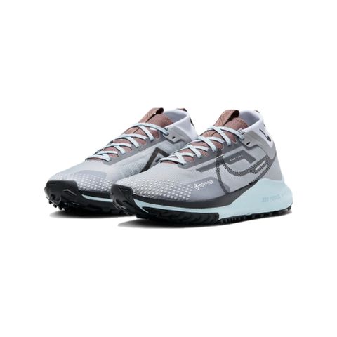 【NIKE 耐吉】W Nike React Pegasus Trail 4 GTX 防水灰藍 女鞋 休閒鞋 DJ7929-005