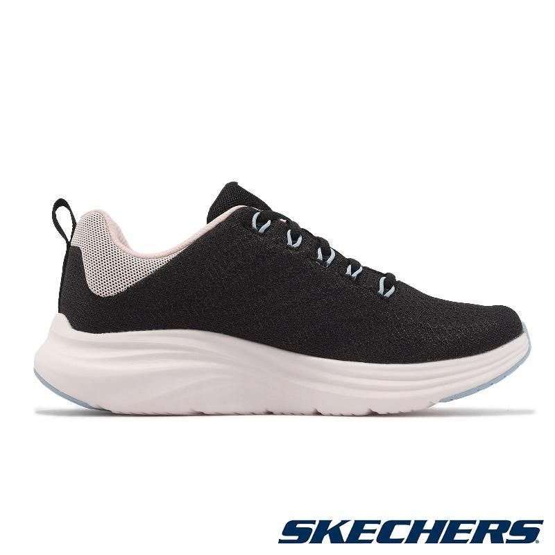 Skechers 斯凱奇休閒鞋Vapor Foam 寬楦女鞋黑白記憶鞋墊緩震運動鞋 