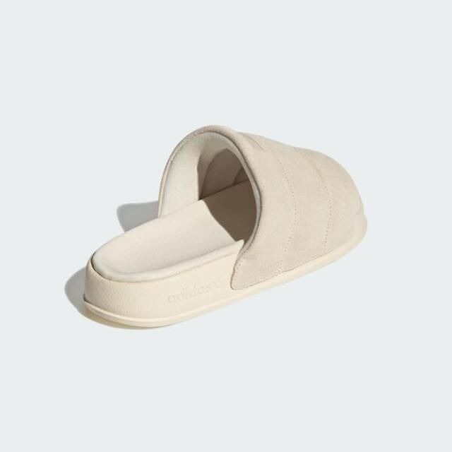 adidas Originals Adidas Adilette Essential W IE9648 女 涼拖鞋 經典 休閒 三葉草 麂皮 穿搭 米