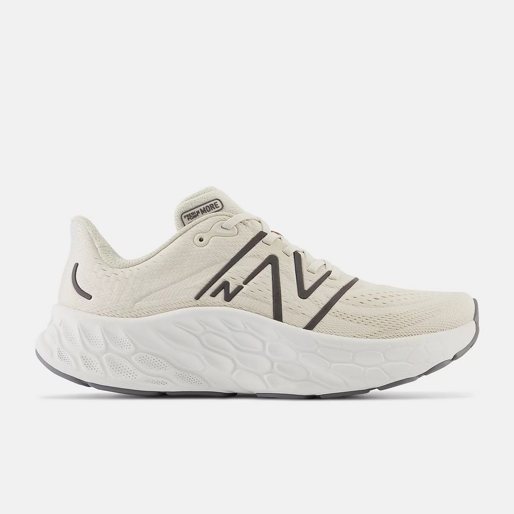 New Balance】Fresh Foam X More v4 慢跑鞋跑步鞋男鞋米白_MMORHK4-2E