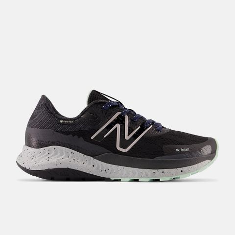 【New Balance】慢跑鞋 跑步鞋 女鞋 GORE-TEX 黑色_WTNTRGB5-D