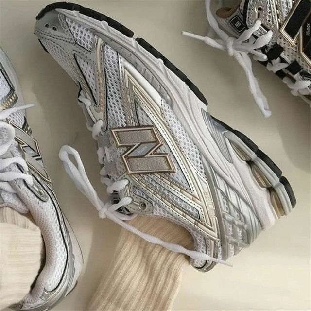 NEW BALANCE  慢跑鞋 NB 1906R 白金銀 復古 情侶鞋 男女 M1906RI