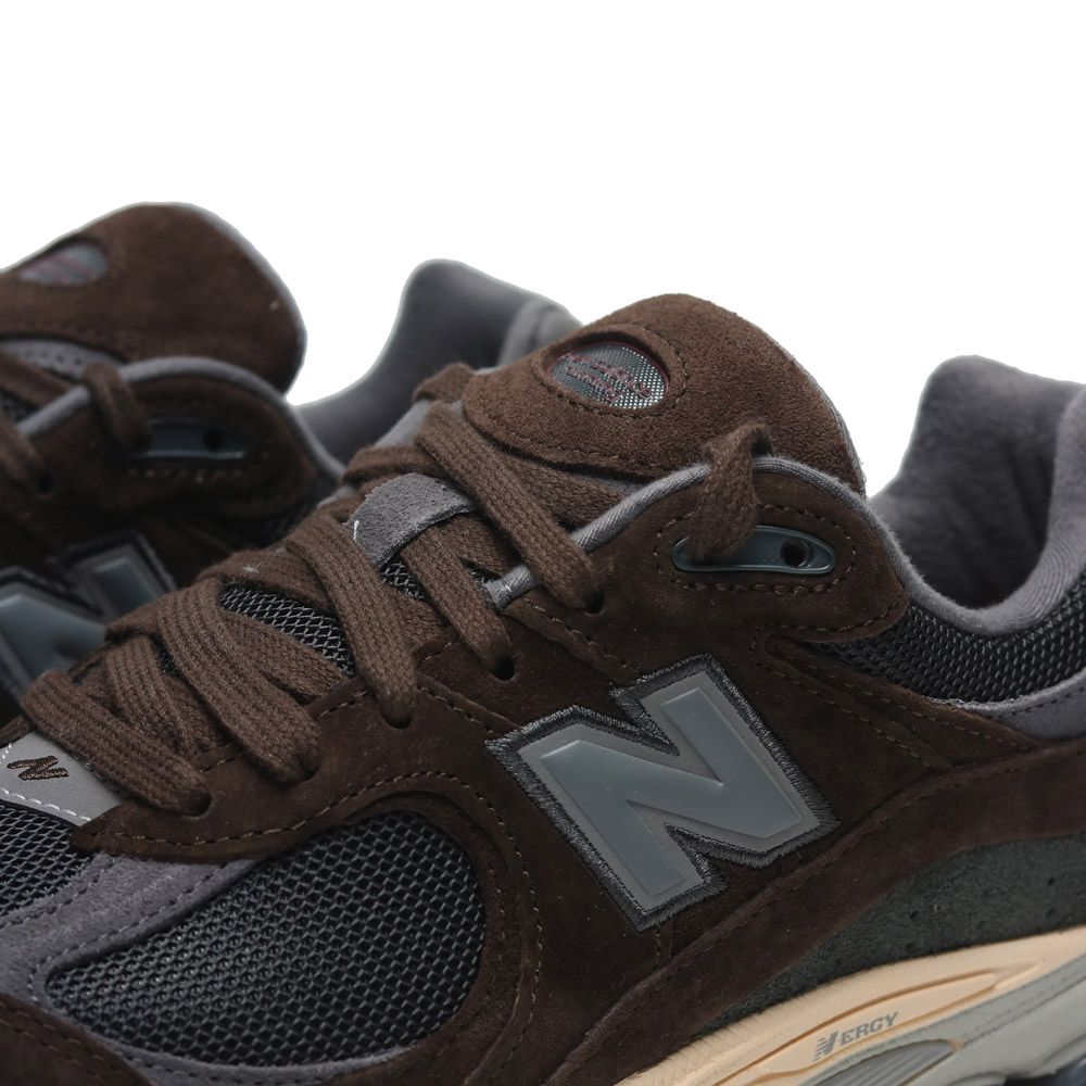 NEW BALANCE 休閒鞋2002R 可可棕復古麂皮男M2002RLY - PChome 24h購物