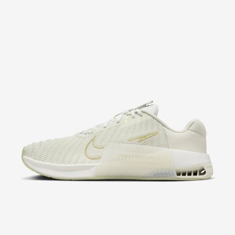 NIKE 耐吉 Wmns Metcon 9 PRM [FJ1571-001] 女 訓練鞋 健身 重訓 穩定 緩震 透氣 米色