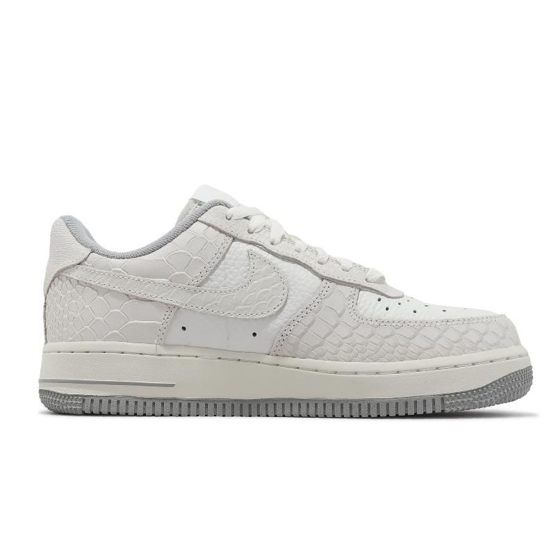 Nike 耐吉Wmns Air Force 1 07 女鞋白灰蛇紋AF1 White Python DX2678