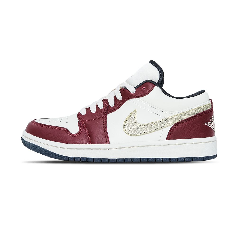 NIKE 耐吉  Air Jordan 1 Low SE CNY 女 酒紅 喬丹 龍年 AJ1 休閒鞋 FJ5735-100