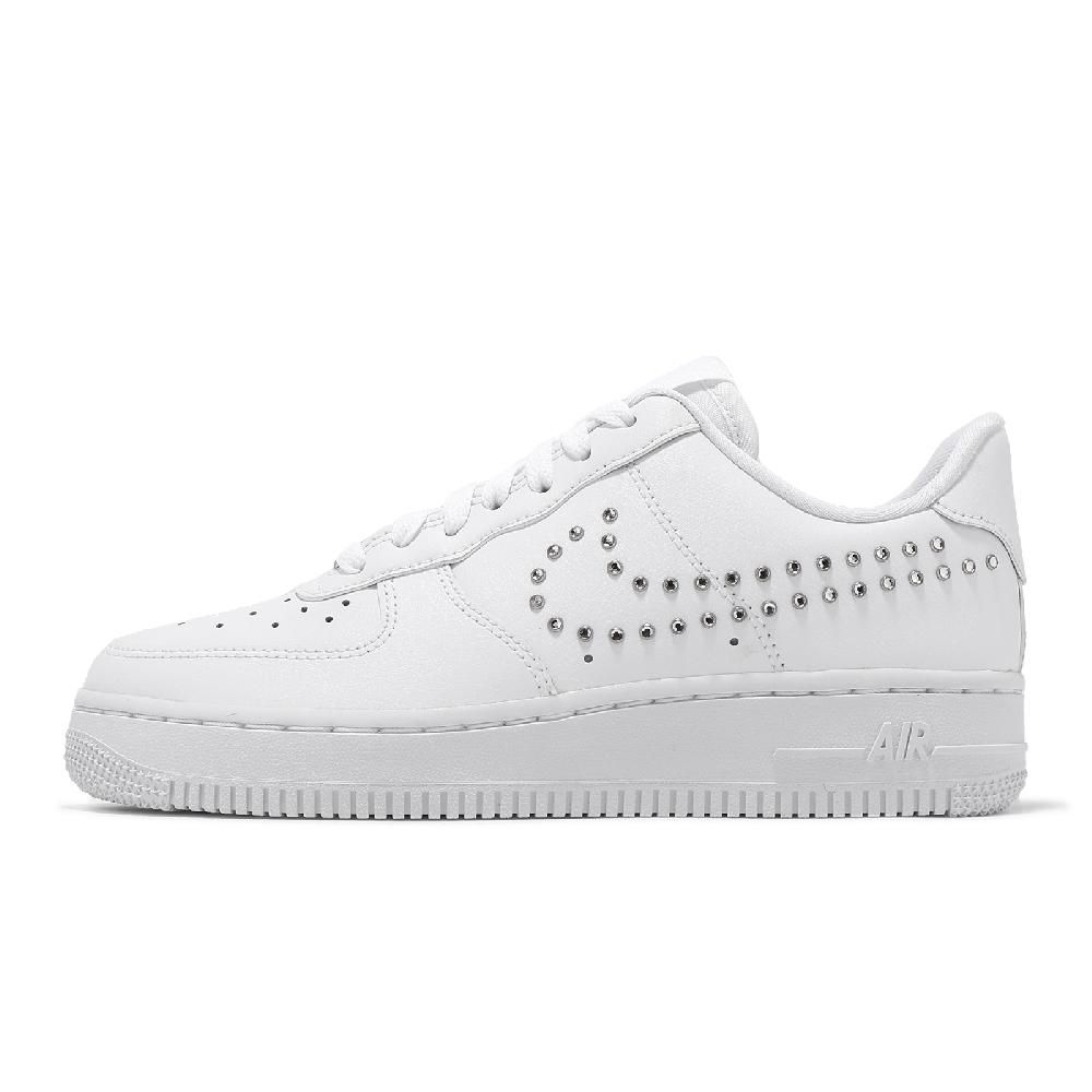 NIKE 耐吉   休閒鞋 Wmns Air Force 1 07 女鞋 白 銀 皮革 AF1 運動鞋 FQ8887-100