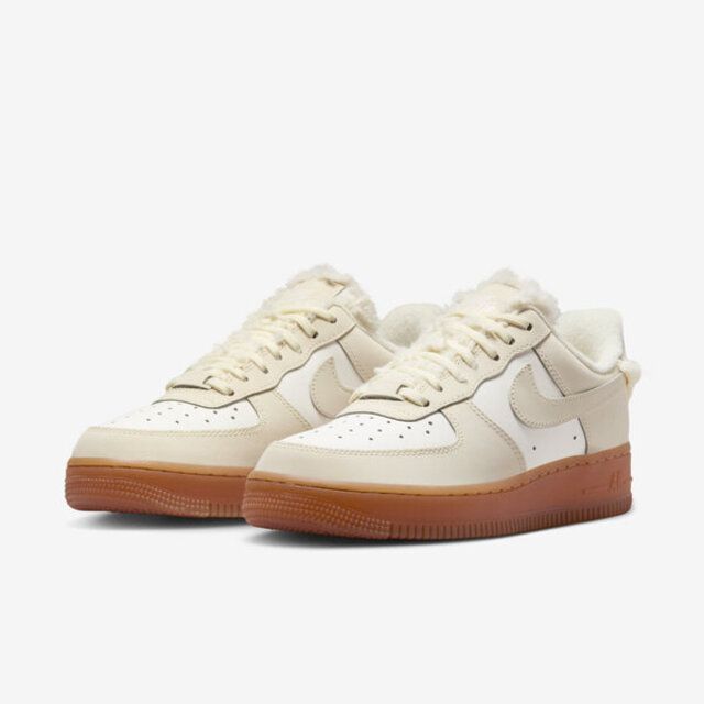 NIKE 耐吉  W Air Force 1 07 LX FV3701-119 女 休閒鞋 經典 AF1 毛絨 焦糖牛奶