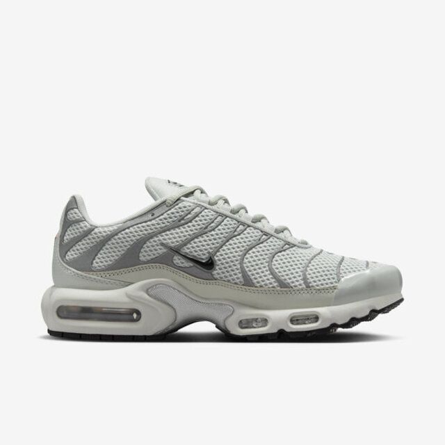 NIKE 耐吉  W Air Max Plus FV8480-002 女 休閒鞋 運動 慢跑 氣墊 反光 流行 穿搭 銀灰