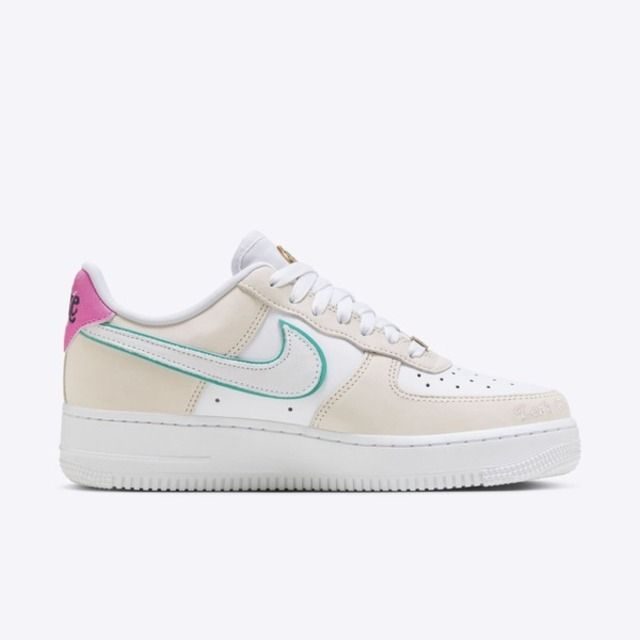 NIKE 耐吉  Wmns Air Force 1 '07 LX HM3694-011 女 休閒鞋 經典 金標 粉綠鴛鴦