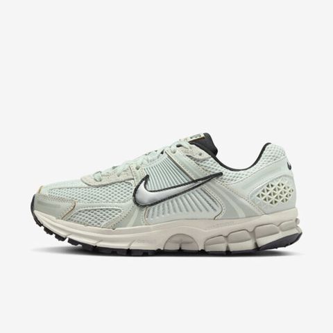 NIKE 耐吉 Nike W Zoom Vomero 5 [FN6742-001] 女 休閒鞋 運動 復古 慢跑 緩震 舒適 淺綠 銀