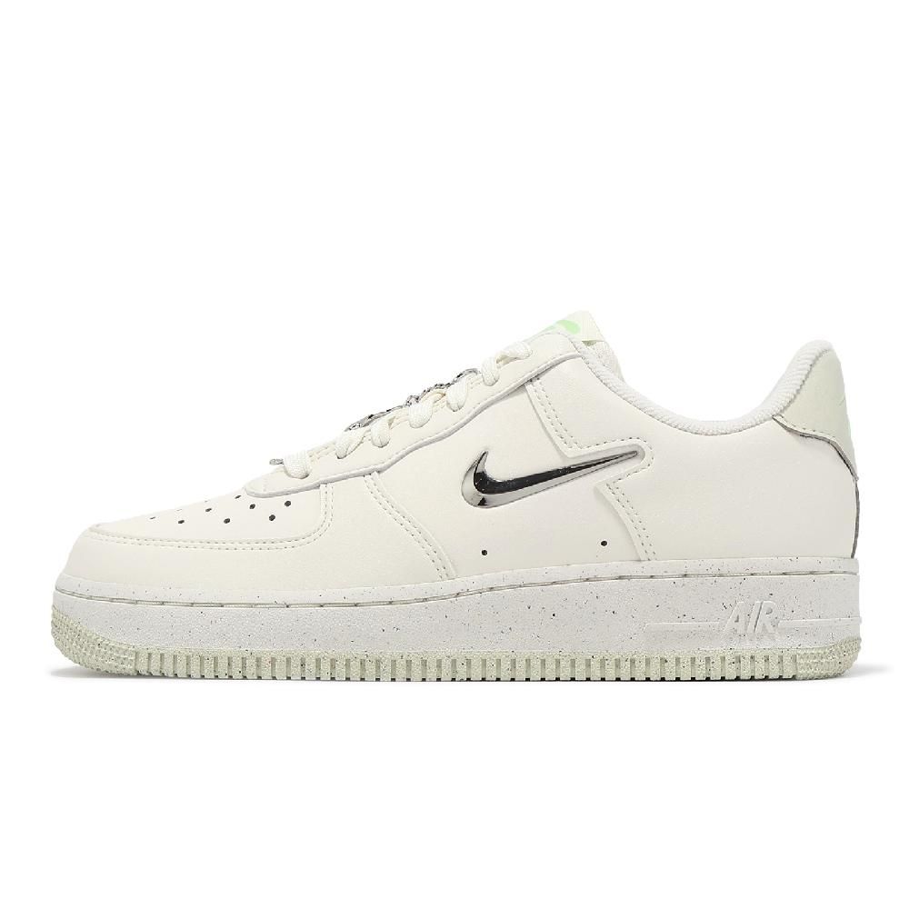 NIKE 耐吉 Nike 耐吉 休閒鞋 Wmns Air Force 1 07 NN SE 女鞋 象牙白 綠 皮革 AF1 經典 FN8540-100