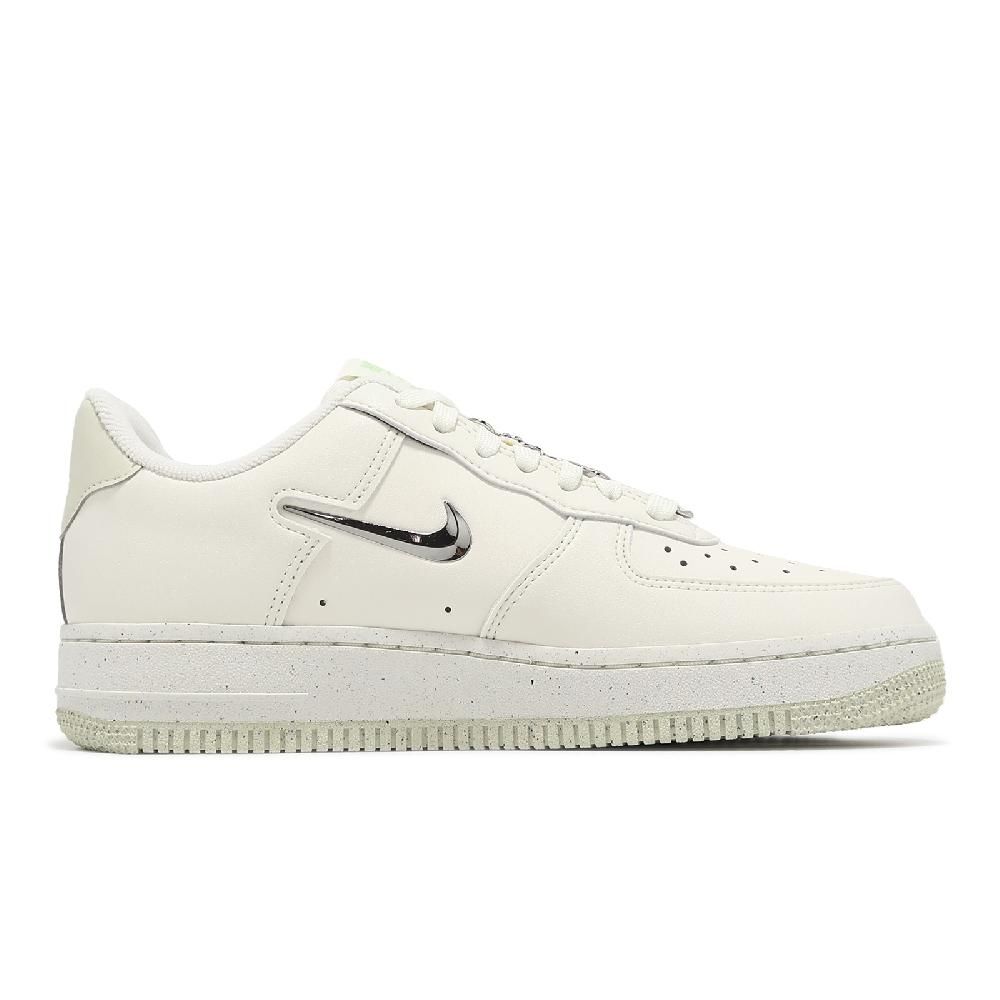 NIKE 耐吉 Nike 耐吉 休閒鞋 Wmns Air Force 1 07 NN SE 女鞋 象牙白 綠 皮革 AF1 經典 FN8540-100