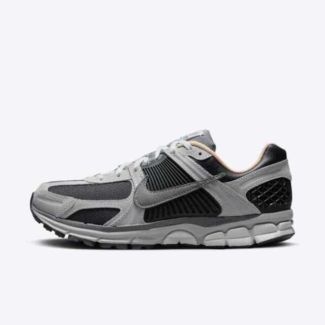 NIKE 耐吉 Nike Zoom Vomero 5 HV5982-001 男 運動休閒鞋 復古 慢跑 緩震 舒適 穿搭 灰 黑