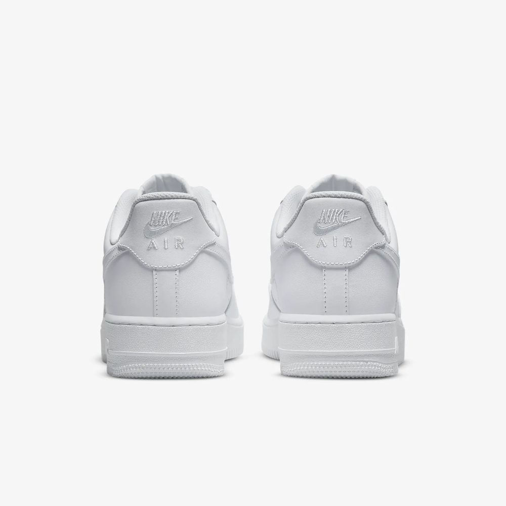 NIKE 耐吉 AIR FORCE 1 07 男鞋 休閒鞋 全白 皮革 AF1 低筒-CW2288111