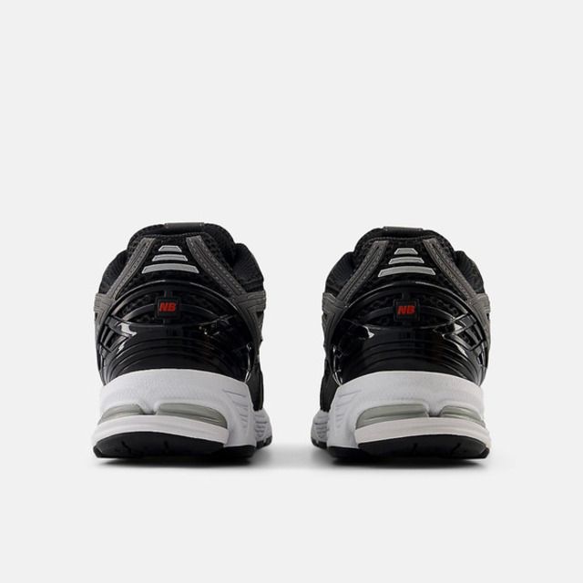 New Balance 紐巴倫 New Balance 1906R U1906RCB 男 運動休閒鞋 復古鞋 緩震 舒適 穿搭 黑灰紅