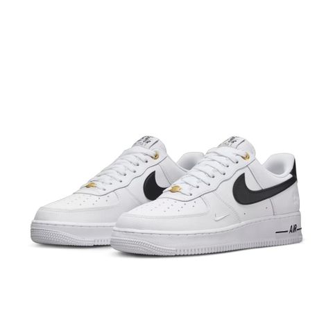 NIKE 耐吉 Nike Air Force 1 07 LV8 黑勾 40週年 鐵牌 金扣 男鞋 DQ7658-100