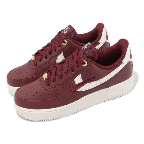 NIKE 耐吉 休閒鞋 Wmns Air Force 1 07 PRM 女鞋 酒紅 白 AF1 雙勾 金扣 DZ5616-600