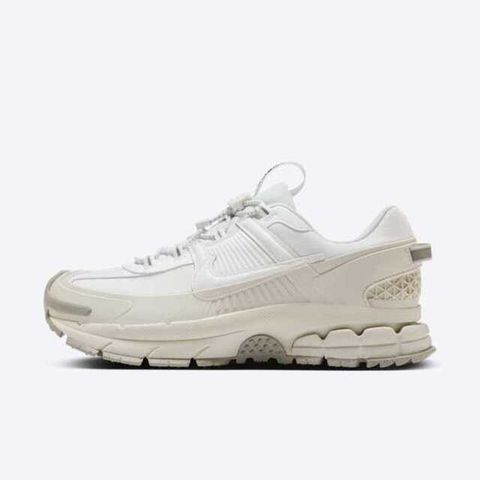Nike Zoom Vomero Roam [HV5951-100] 男 運動休閒鞋 防水 抗污 抽繩 緩震 米白