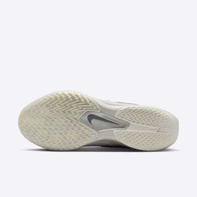 NIKE 耐吉 Nike G.T. Cut 3 EP DV2918-106 男 籃球鞋 運動鞋 實戰 緩震 包覆 米白 銀
