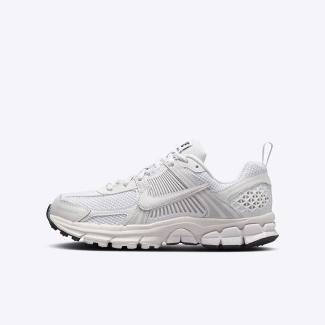 NIKE 耐吉 Nike Vomero 5 GS [HF6998-100] 大童 休閒鞋 運動 復古 慢跑 透氣 緩震 舒適 白灰
